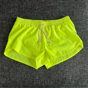 Old Navy Women’s Active Shorts Size Small